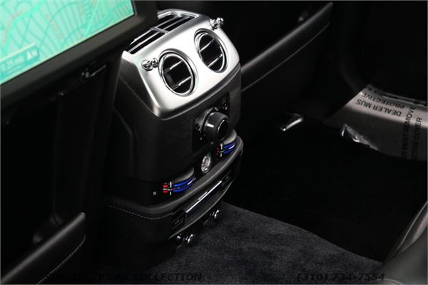 2015 Rolls-Royce Ghost in Diamond Black - interior photo 24