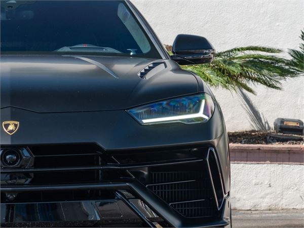 2024 Lamborghini Urus S in Nero Noctis Metallic - exterior photo 16