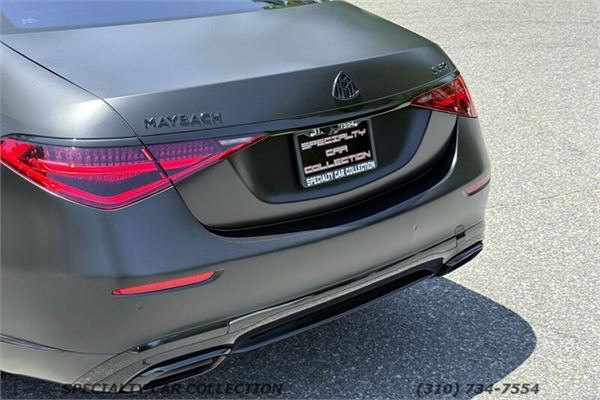 2022 Maybach S580 in Graphite Grey/Matt Black - exterior photo 12