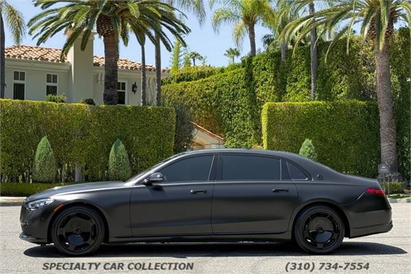 2022 Maybach S580 in Graphite Grey/Matt Black - exterior photo 9
