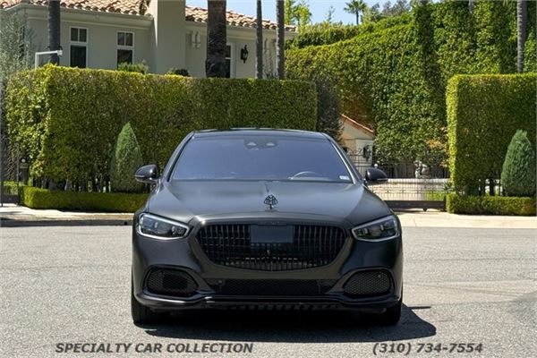 2022 Maybach S580 in Graphite Grey/Matt Black - exterior photo 3