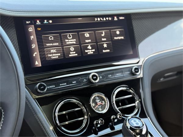 2025 Bentley Continental GT Speed in Cambrian Gray - interior photo 23