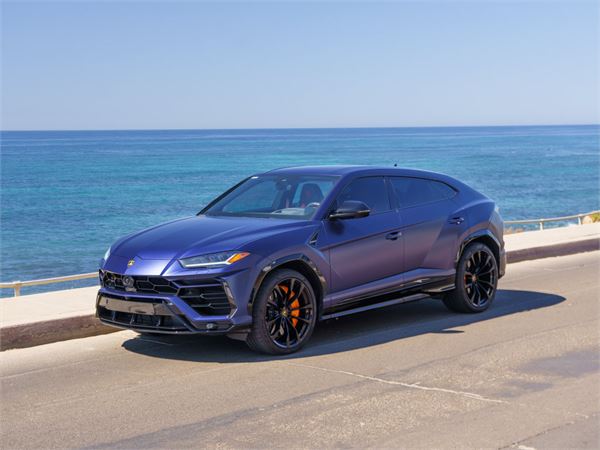 2022 Lamborghini Urus in Blue Astraeus Metallic - exterior photo 2