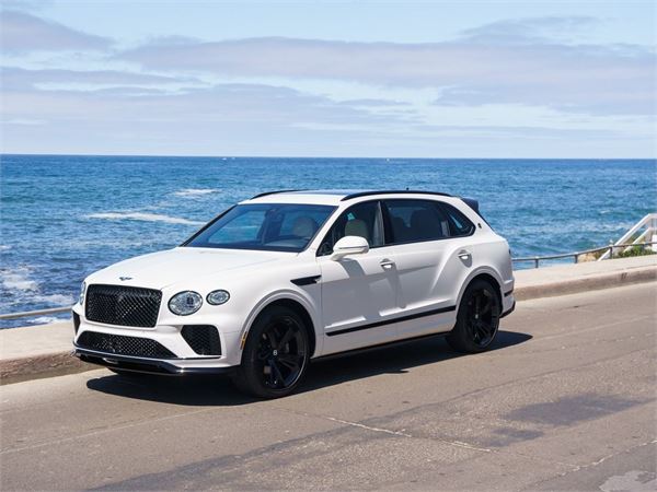 2025 Bentley Bentayga EWB in Glacier White - exterior photo 2