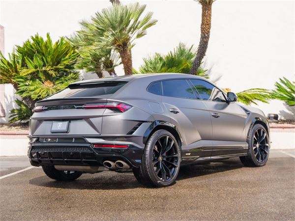 2023 Lamborghini Urus S in Grigio Keres Metallic - exterior photo 4