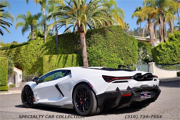 2026 Lamborghini Revuelto in Bianco Icarus - exterior photo 9