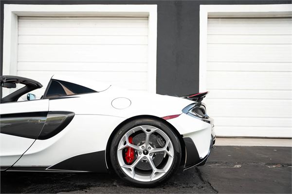 2020 McLaren 600LT Spider in White - exterior photo 8