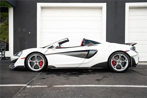 2020 McLaren 600LT Spider in White - exterior photo 9