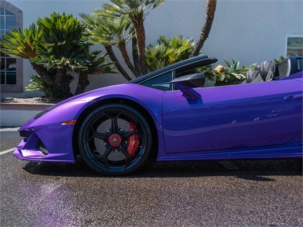 2024 Lamborghini Huracan EVO in Viola Pasifae Metallic - exterior photo 8