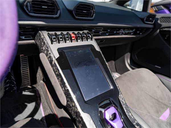 2024 Lamborghini Huracan EVO in Viola Pasifae Metallic - interior photo 24