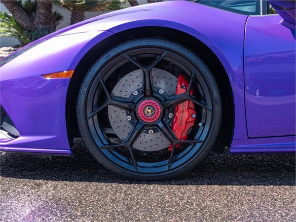 2024 Lamborghini Huracan EVO in Viola Pasifae Metallic - exterior photo 7