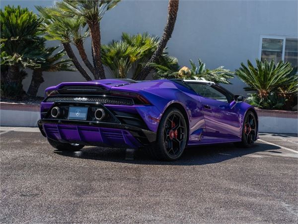 2024 Lamborghini Huracan EVO in Viola Pasifae Metallic - exterior photo 4