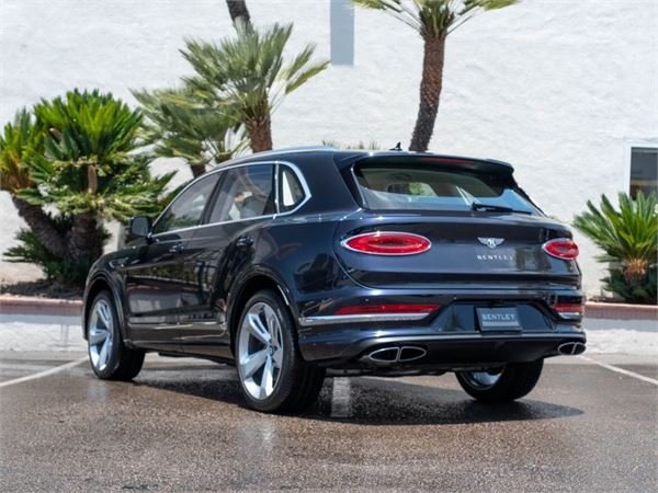 2024 Bentley Bentayga in Dark Sapphire Metallic - exterior photo 3