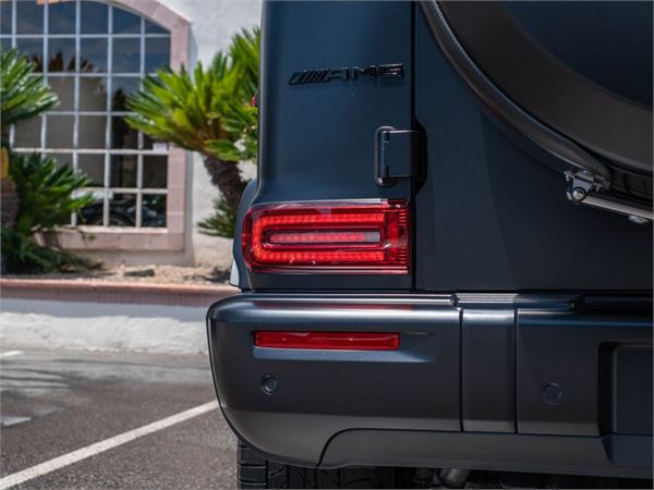 2025 Mercedes-Benz G63 AMG Manufaktur Edition in Manufaktur Night Black - exterior photo 12